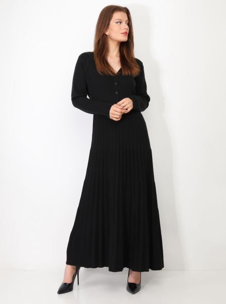 La Modeuse Robes Femme Robe Longue Plissée À Boutons- Noir