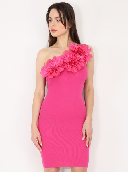 La Modeuse Robe Asymétrique À Fleurs 3D- Fuchsia Robes Femme