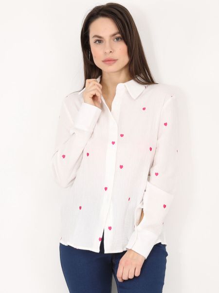 Chemise En Gaze De Coton Avec Cœurs Brodés- Blanc / Rose Chemisiers, Blouses La Modeuse Femme