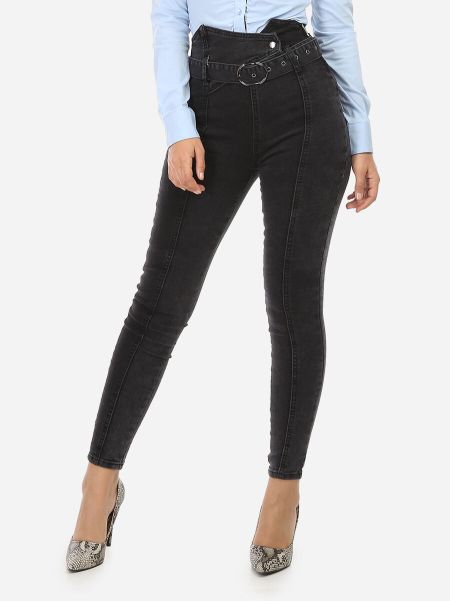 Femme La Modeuse Pantalon En Jean Coupe Slim Avec Ceinture- Gris Jeans