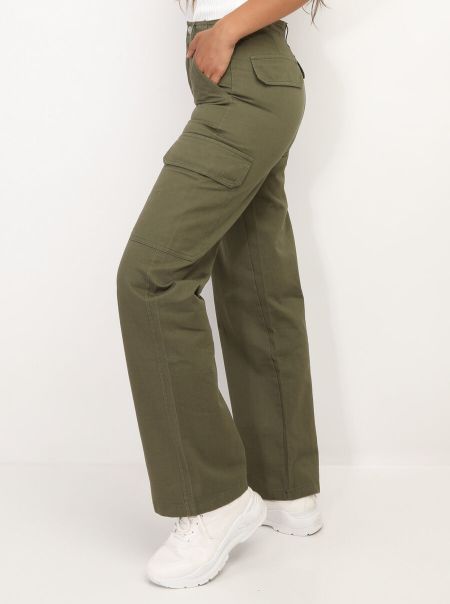 Femme La Modeuse Pantalons Pantalon Cargo Style Utilitaire- Kaki