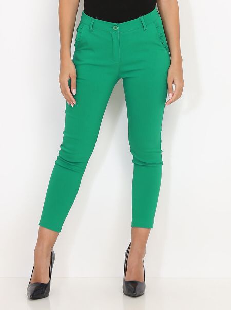Pantalons La Modeuse Pantalon Slim À Poche Volants- Vert Femme
