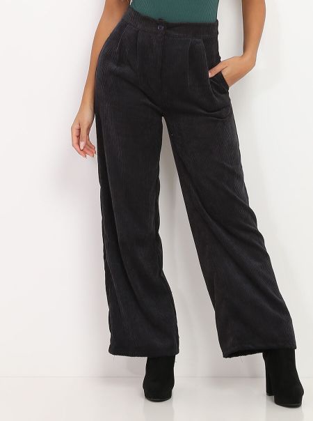 Pantalons Pantalon Large En Velours Côtelé- Noir Femme La Modeuse